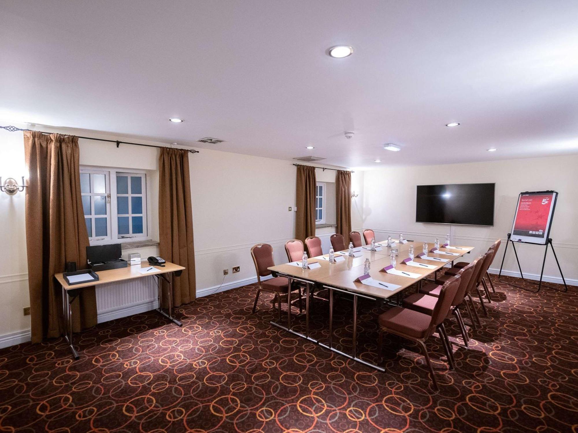 Mercure Barnsley Tankersley Manor Hotel Екстериор снимка
