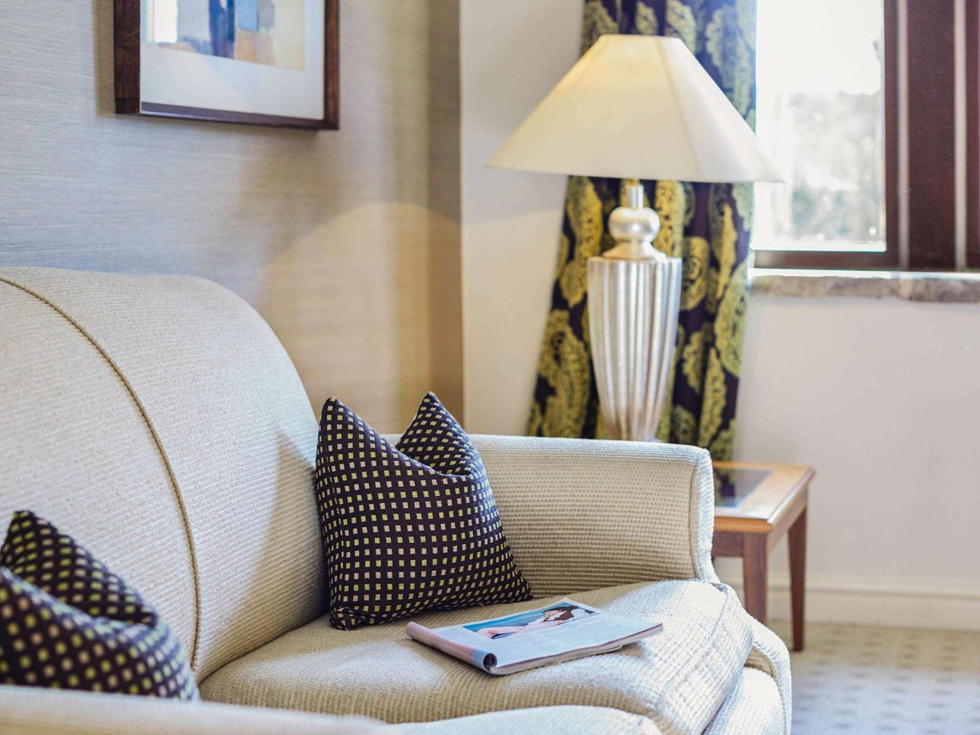 Mercure Barnsley Tankersley Manor Hotel Екстериор снимка