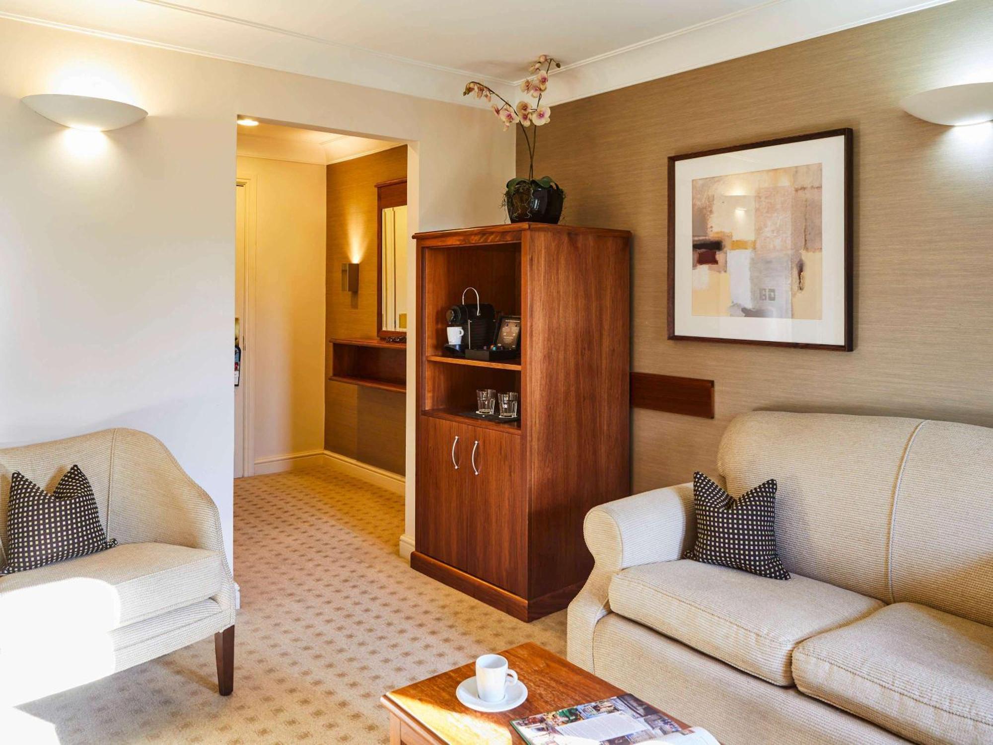Mercure Barnsley Tankersley Manor Hotel Екстериор снимка