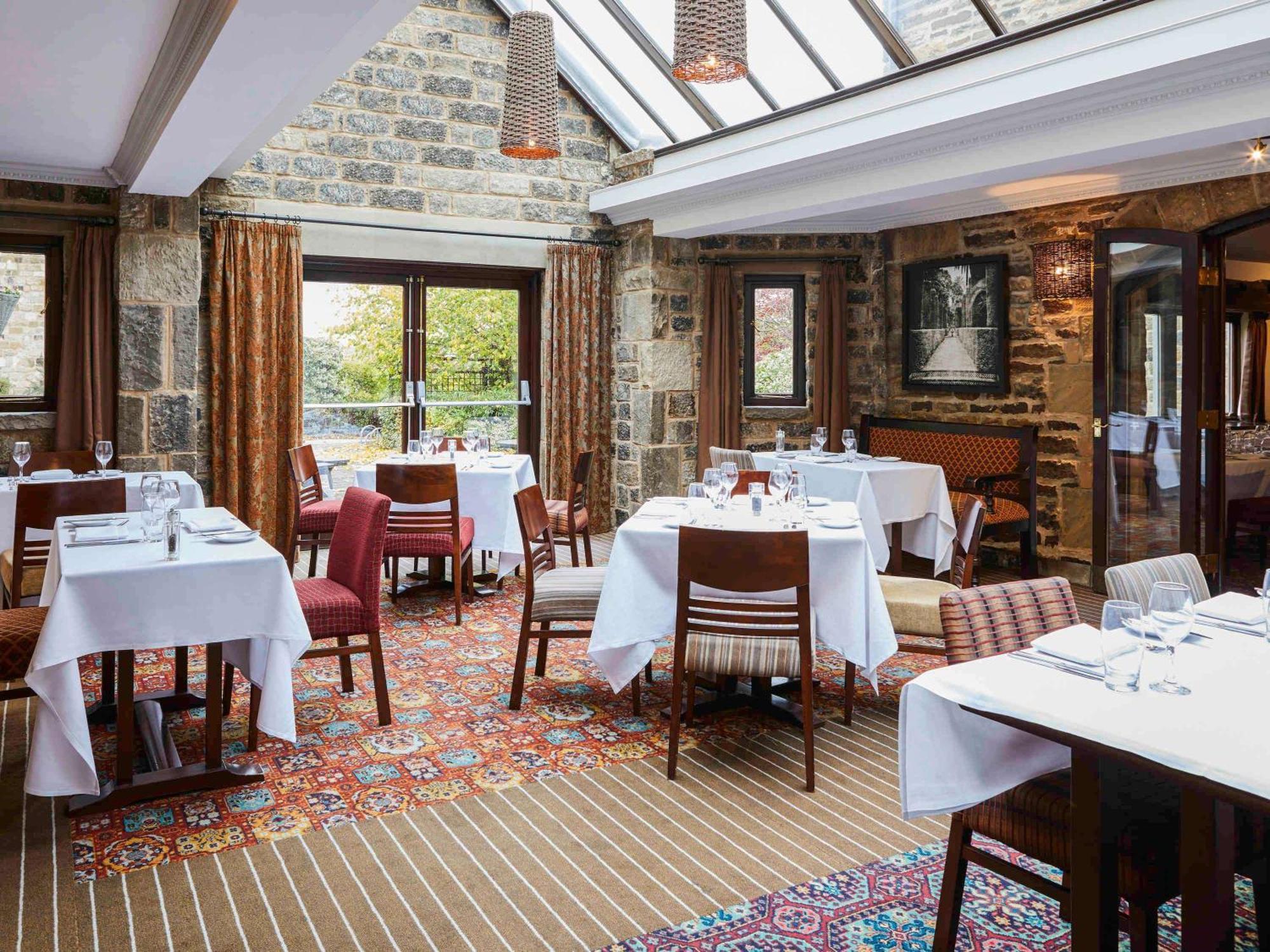 Mercure Barnsley Tankersley Manor Hotel Екстериор снимка